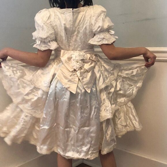 Vintage Girls Dress 8 Wedding Princess Victorian - Picture 2 of 12